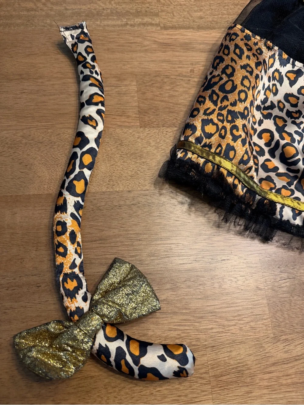 Sassy Spots Leopard Print Costume Girls Size XL Cat Feline Hooded Dress EUC